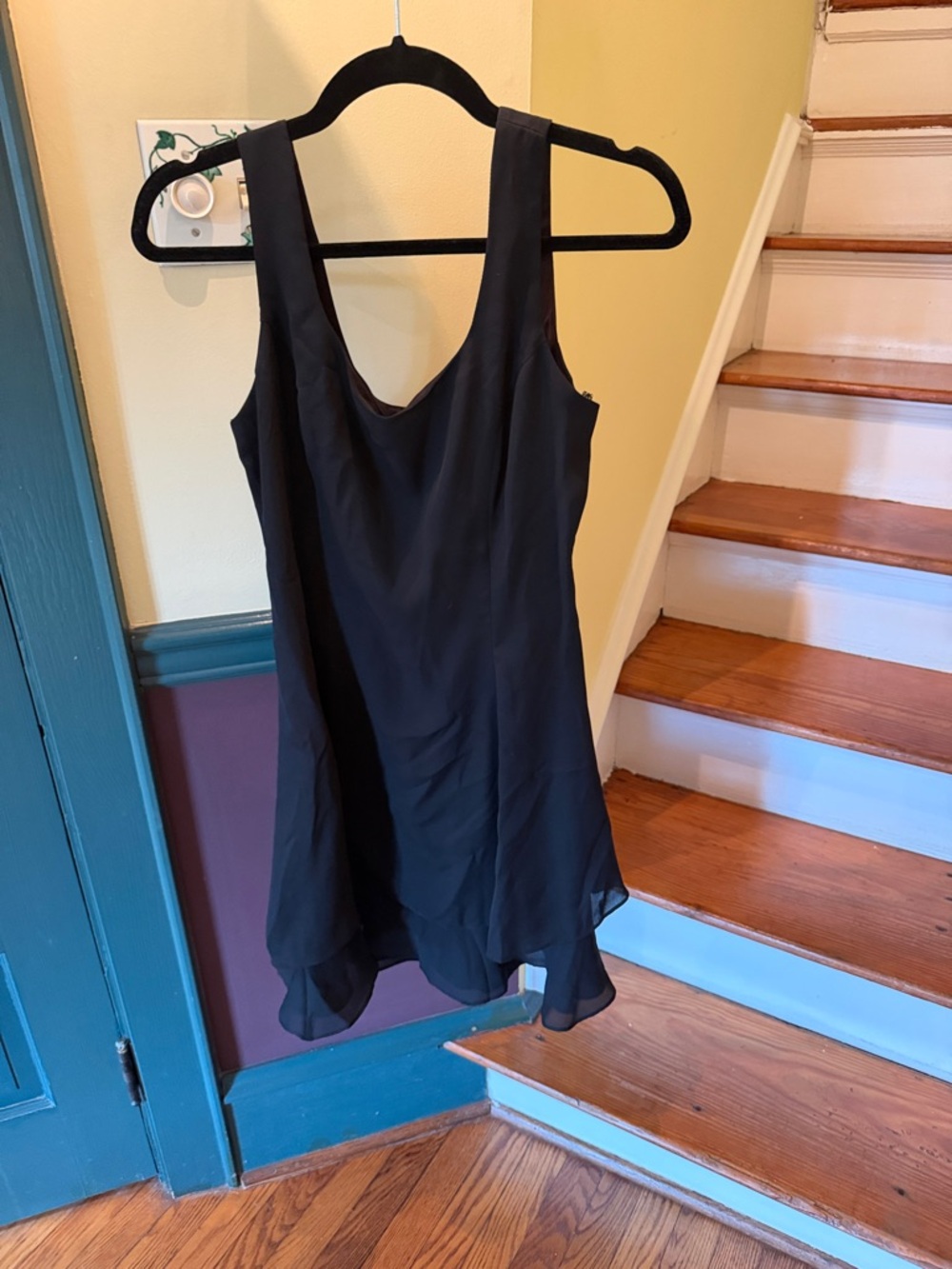 Black Sleeveless Chiffon Swing Dress